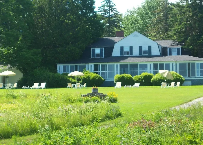 High Tide Inn On The Ocean, Motel And Cottages