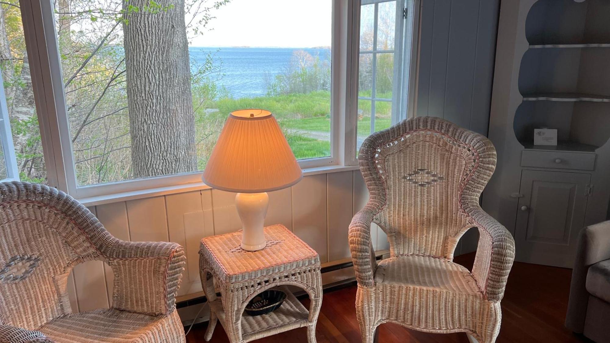 High Tide On The Ocean, And Inn Camden
